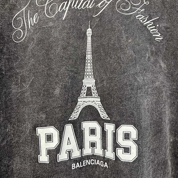 定番 バレンシアガ THE CAPITAL OF FASHION Tシャツ コピー オーバーサイズ bas52320